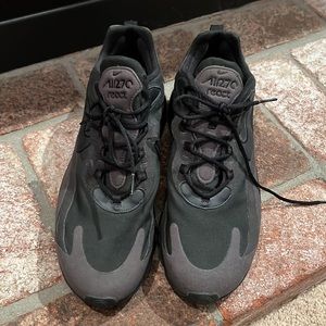 Nike 270 React Black Men’s Shoes